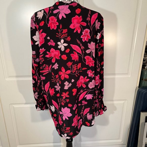 Lord & Taylor Black Pink Red Floral Blouse, Longer Length, Women's size large - Picture 5 of 8